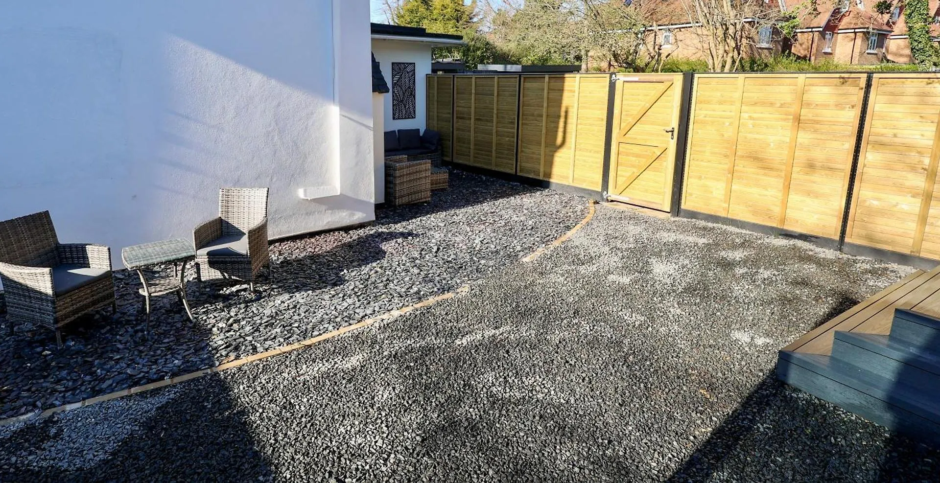 Chalet The Gatwick Cabin With Airport Parking Available Horley